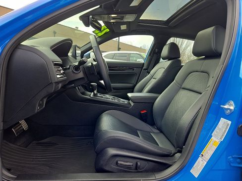 Used 2023 Honda Civic Sport Touring image 13