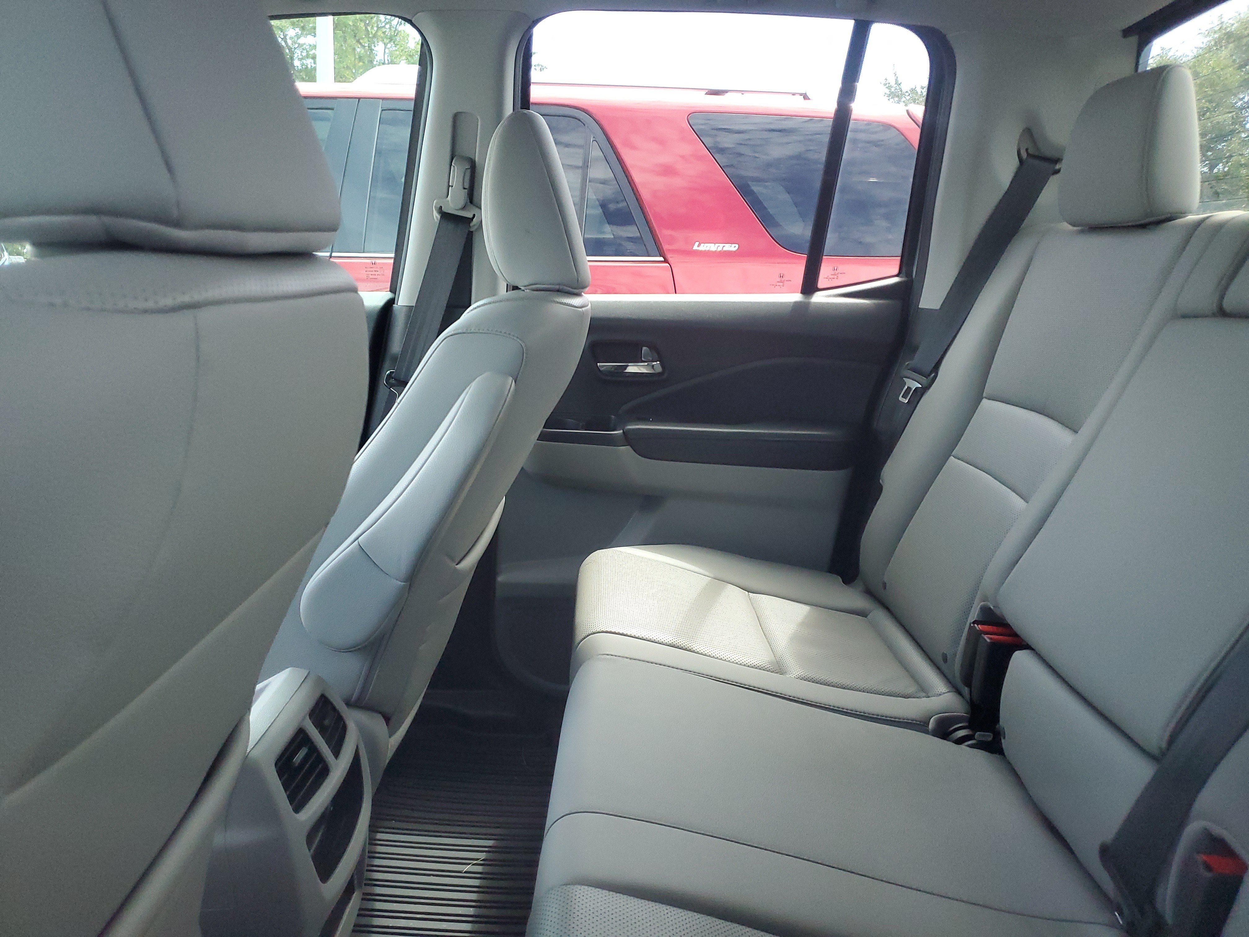 Used 2018 Honda Ridgeline RTL-E image 10