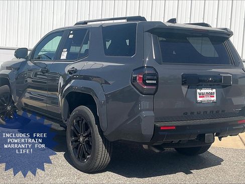 New 2026 Toyota 4Runner 4WD image 3