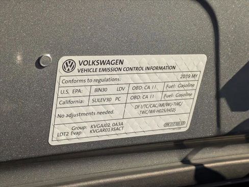 Used 2019 Volkswagen Tiguan SE image 23