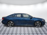Used 2021 Volkswagen Passat 2.0T R-Line image 2