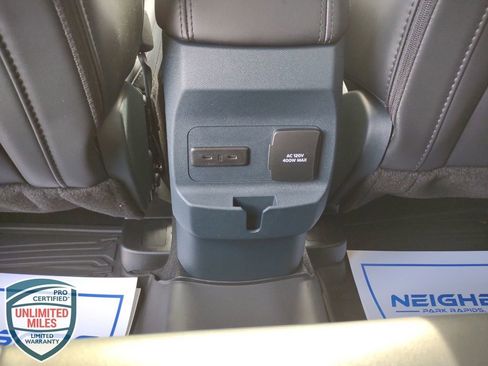 New 2026 Ford Maverick Lariat w/ Black Appearance Package image 21