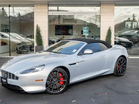 Used 2016 Aston Martin DB9 GT image 37