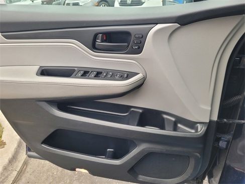 Certified 2023 Honda Odyssey EX-L image 15