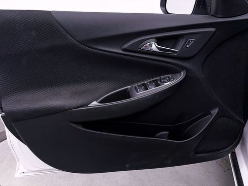 Used 2025 Chevrolet Malibu LS FWD image 14