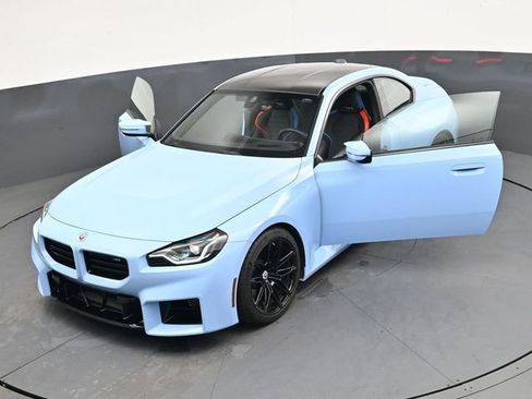 Used 2023 BMW M2 w/ Lighting Package image 28