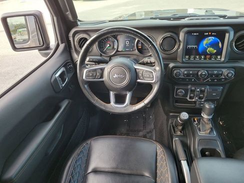 Used 2021 Jeep Wrangler Unlimited Sahara image 22
