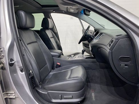 Used 2012 Hyundai Genesis 5.0 R-Spec image 11