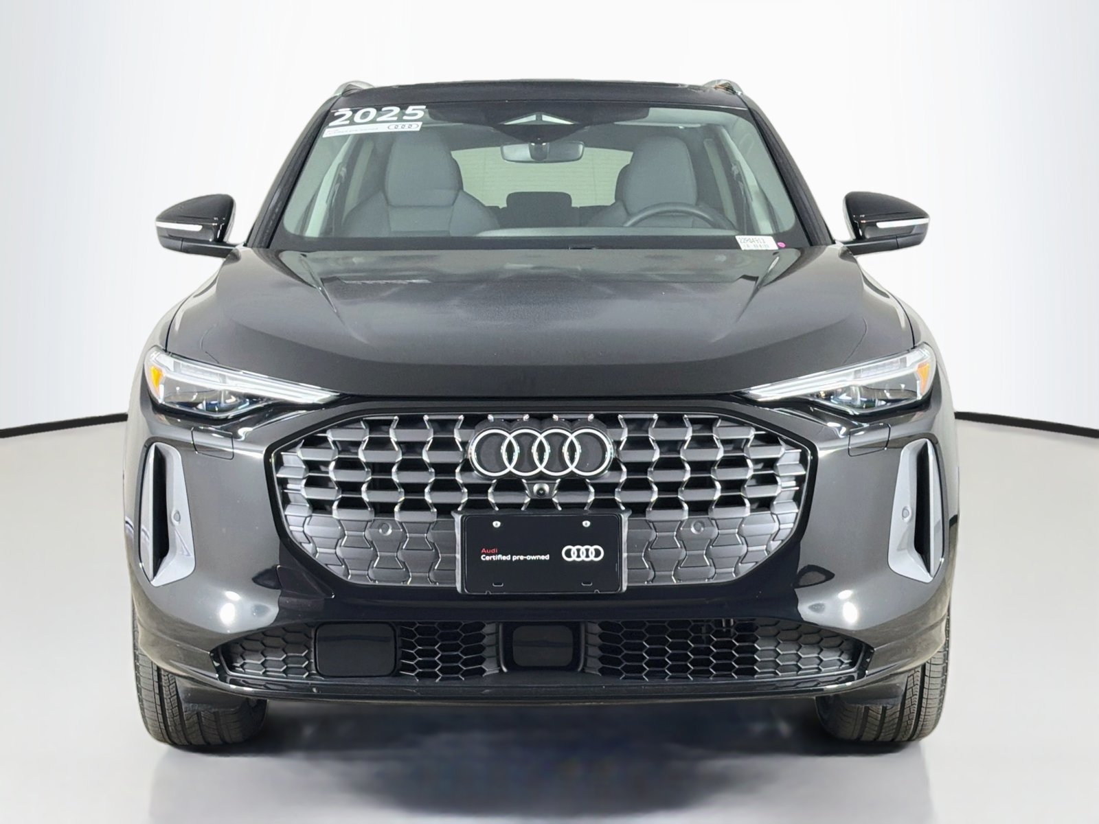 Certified 2025 Audi Q5 Premium Plus AWD/4WD image 2