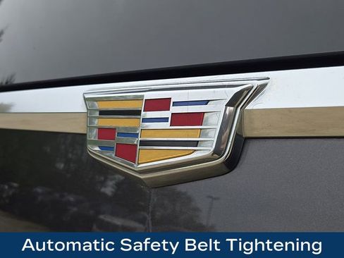 Used 2017 Cadillac Escalade Premium Luxury AWD/4WD image 32