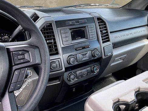 Used 2019 Ford F350 XL w/ XL Value Package image 8