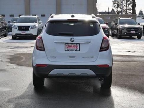 Used 2022 Buick Encore Preferred w/ Safety Package image 35
