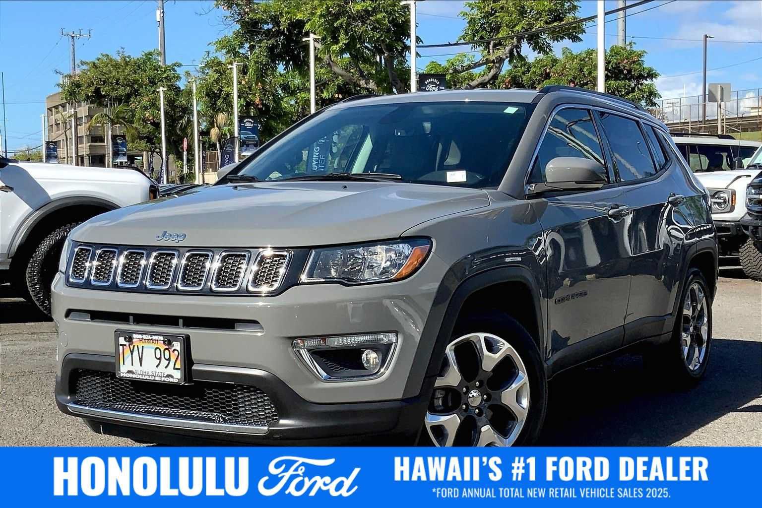 Used 2020 Jeep Compass Limited FWD image 1