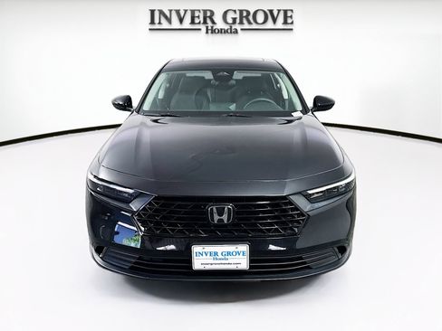 Used 2023 Honda Accord EX image 2