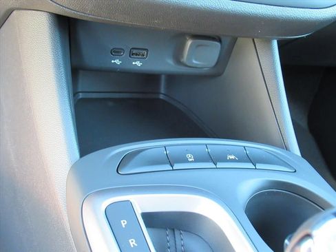 New 2026 Buick Envista Preferred w/ Convenience I Package FWD image 24