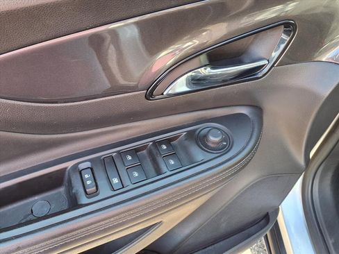 Used 2019 Buick Encore Preferred image 15