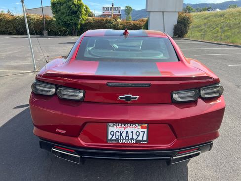 Used 2023 Chevrolet Camaro LT w/ Design Package 2 image 9