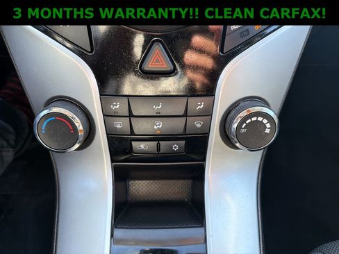 Used 2016 Chevrolet Cruze LT image 18