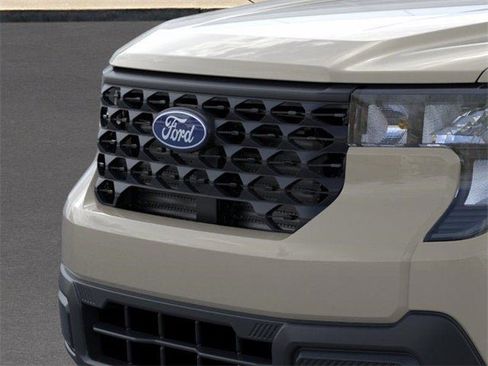 New 2025 Ford Maverick XL w/ Equipment Group 101A image 18