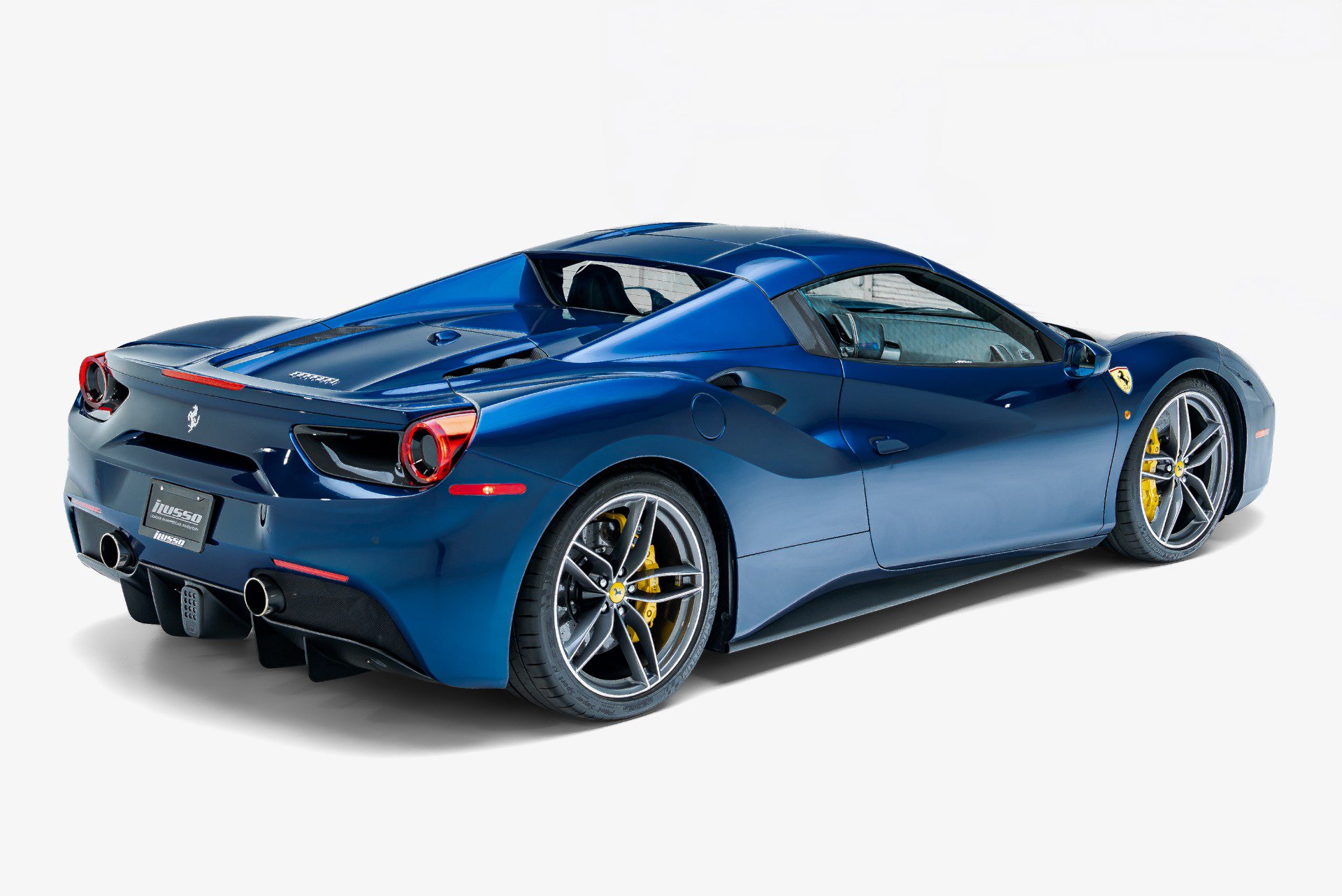 Used 2019 Ferrari 488 Spider RWD image 16