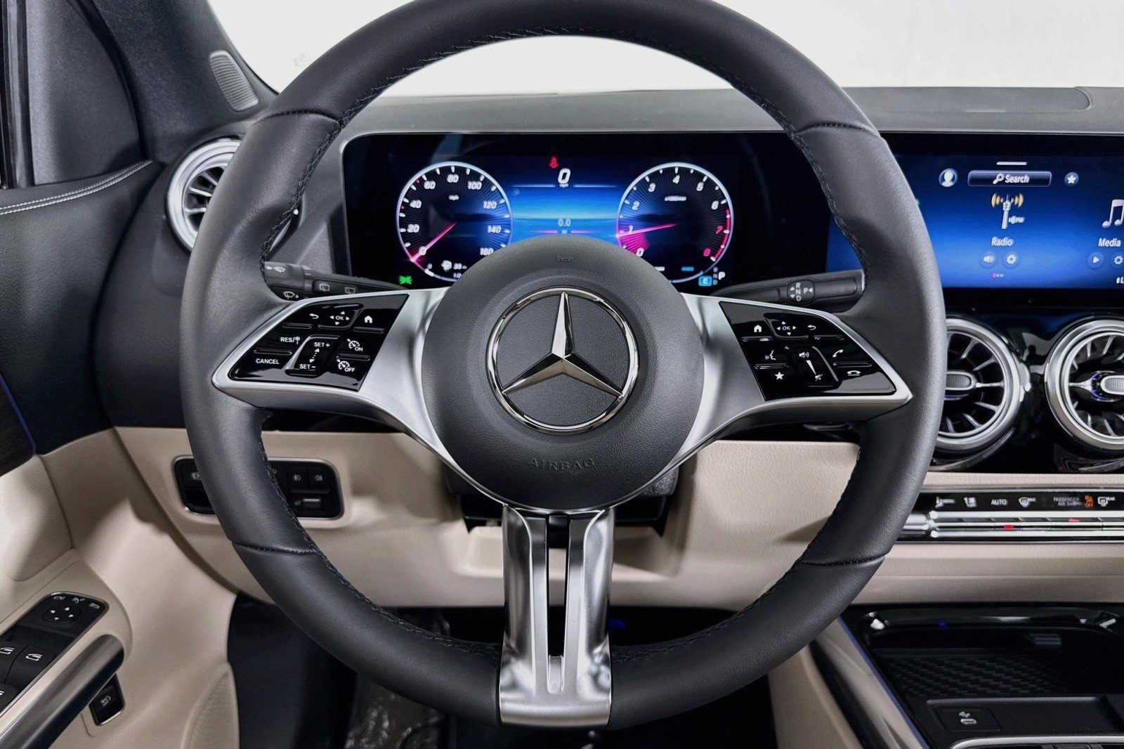 Certified 2026 Mercedes-Benz GLA 250 image 20