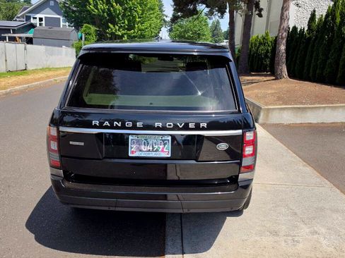 Used 2014 Land Rover Range Rover Supercharged AWD/4WD image 8