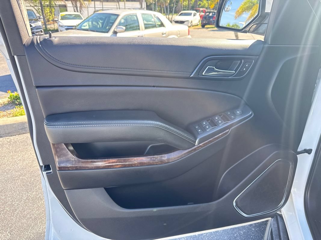 Used 2018 Chevrolet Suburban LS AWD/4WD image 10