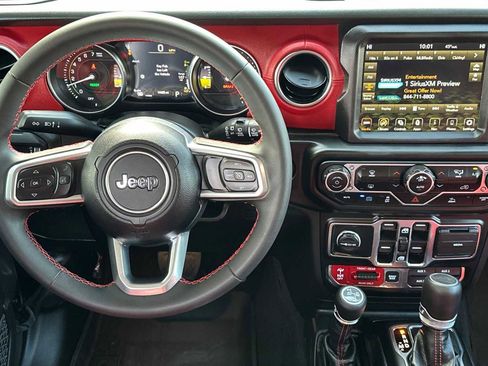 Used 2023 Jeep Wrangler Unlimited Rubicon 4xe image 12