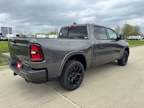 New 2026 RAM 1500 Laramie AWD/4WD image 7
