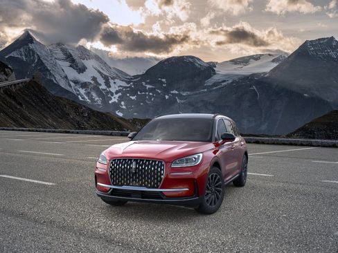 New 2026 Lincoln Corsair Reserve AWD/4WD image 2