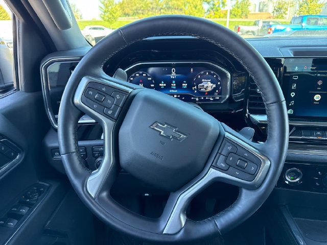 Used 2024 Chevrolet Silverado 1500 LT Trail Boss w/ Protection Package AWD/4WD image 24