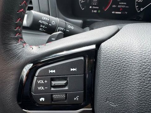 Used 2025 Honda Odyssey Sport-L image 28