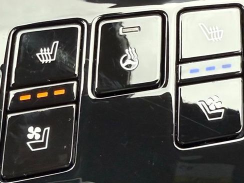 Used 2025 Kia Sportage X-Line Prestige image 30