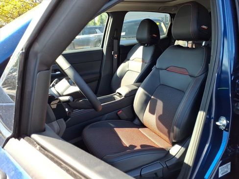 New 2026 Nissan Kicks SR w/ SR Premium Package image 4