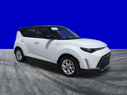 Used 2025 Kia Soul S