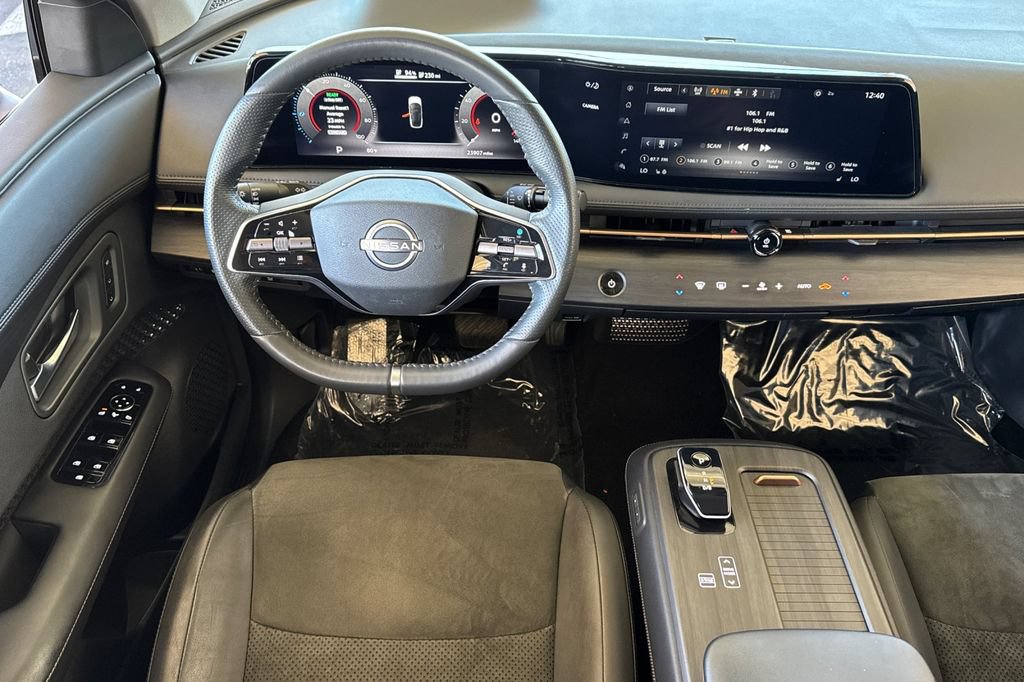 Used 2023 Nissan Ariya FWD image 13