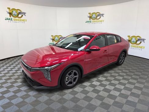 Certified 2025 Kia K4 FWD image 4