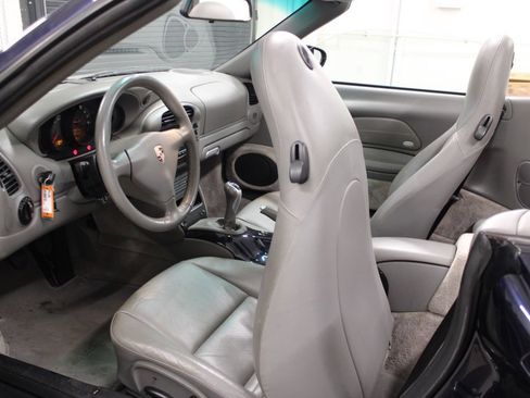 Used 2003 Porsche 911 Carrera 4 image 26