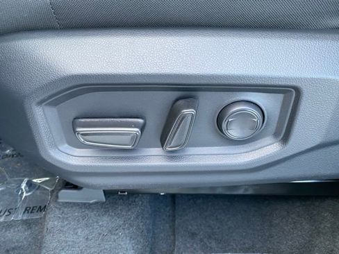 New 2025 Toyota Tundra SR5 image 19