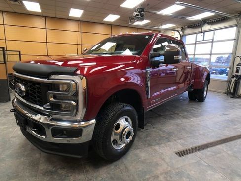 Used 2025 Ford F350 King Ranch w/ Chrome Package image 3