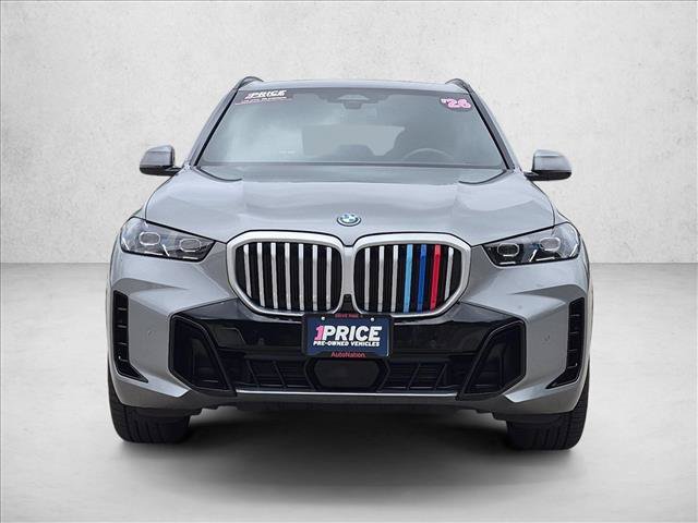 Used 2026 BMW X5 xDrive50e w/ M Sport Package AWD/4WD image 2