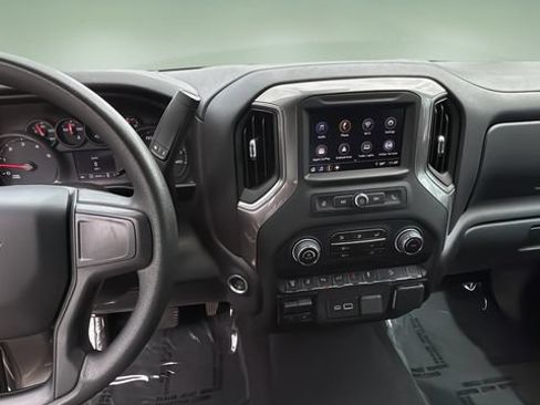 Used 2025 Chevrolet Silverado 2500 Custom w/ Custom Value Package AWD/4WD image 12