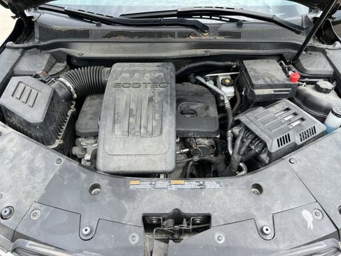 Used 2017 Chevrolet Equinox LS FWD image 30