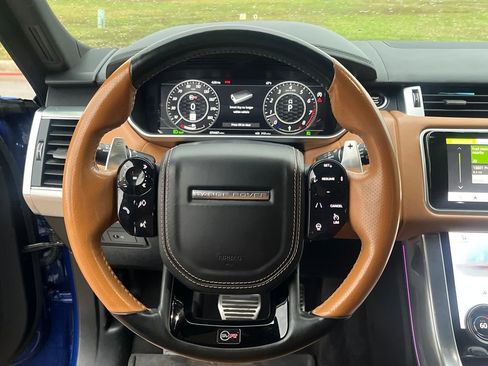 Used 2019 Land Rover Range Rover Sport SVR image 17