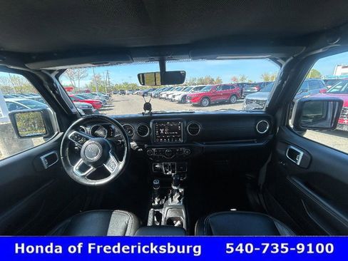 Used 2020 Jeep Gladiator Overland image 32