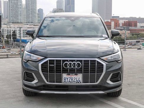 Used 2022 Audi Q3 2.0T Premium image 2