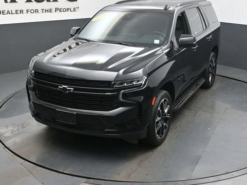 Used 2024 Chevrolet Tahoe RST w/ Luxury Package AWD/4WD image 46