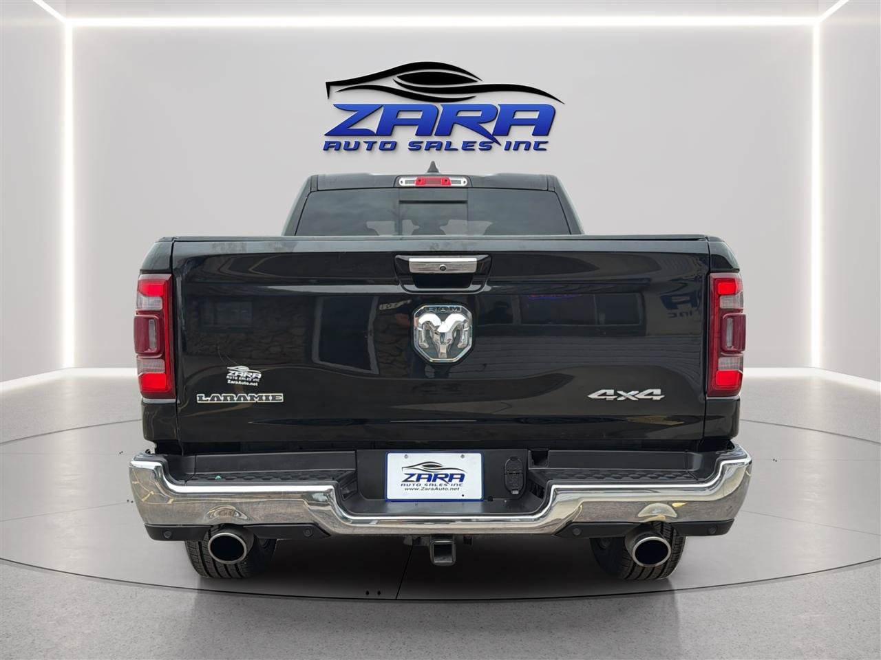 Used 2019 RAM 1500 Laramie AWD/4WD image 6