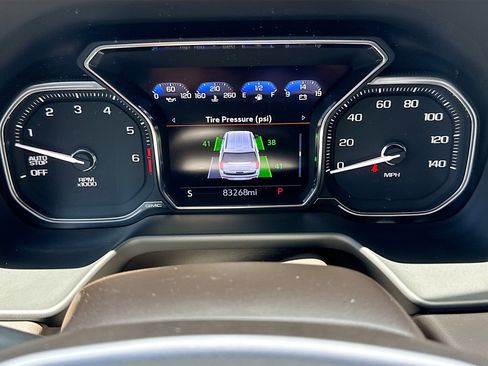 Used 2021 GMC Yukon SLT w/ SLT Luxury Plus Package RWD image 43