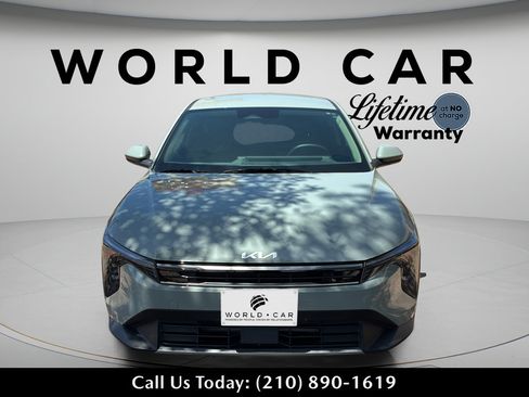 Used 2025 Kia K4 EX FWD image 17